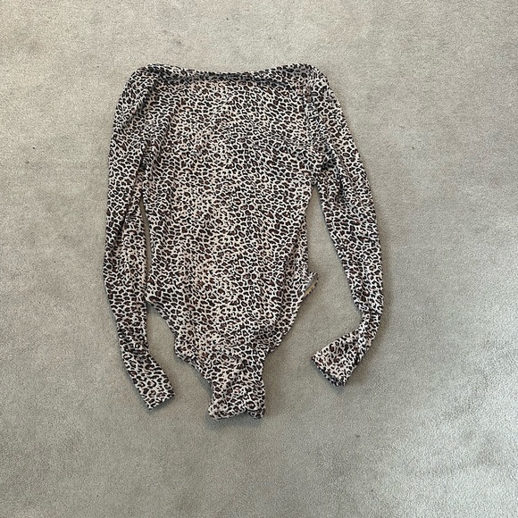 Cheetah Print Square Neck Bodysuit - Picture 4 of 5